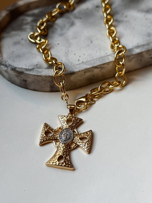 Collar San Benito